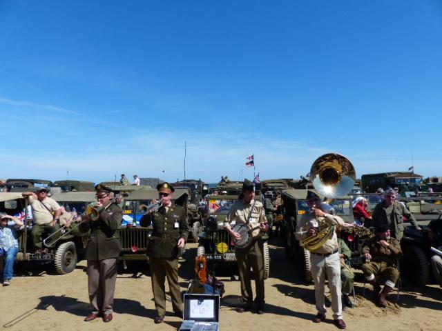 Le Ruban Bleu Face A La Mer Arromanches-les-Bains Exterior foto